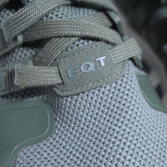 Adidas EQT, running shoes Men’s 8.5 EUC - Picture 10 of 13